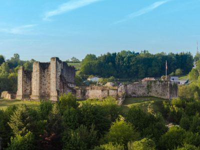 Vue sur le Château d'Épinal © Épinal Tourisme - JF Hamard